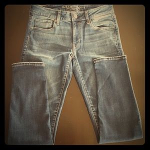 NWOT AEO Super Stretch jeans